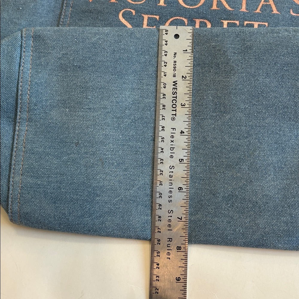 Victoria’s Secret Denim Blue Tote Black Straps Stud Detail Logo Bag - Picture 15 of 15